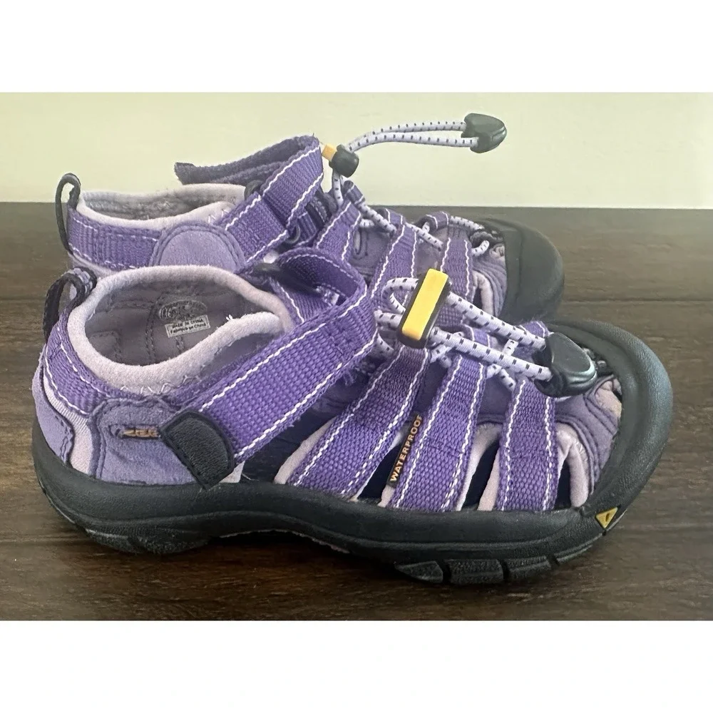 Keen Newport H2 Toddler Girls Waterproof Shoes Hiking Sandals Purple Size 12